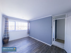 Bedroom- click for photo gallery